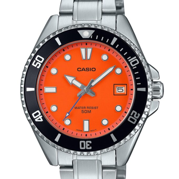 montre homme casio mdv 10d 4a1vdf – quartz, acier inoxydable, Étanche 100m, bracelet métal, cadran noir orange référence mdv 10d 4a1vdf