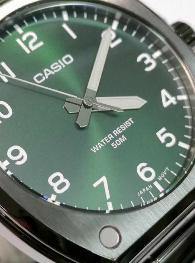 montre casio homme mtp e730b 3avdf – quartz, Étanche 50m, bracelet acier inoxydable, cadran vert, design Élégant – référence mtp e730b 3avdf