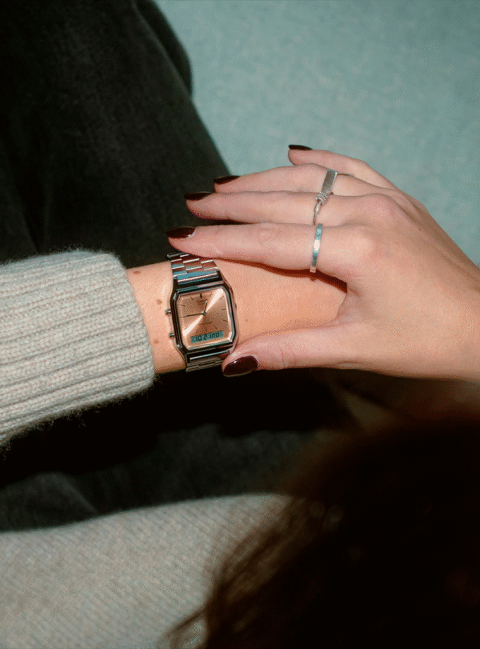 aiwatch_AQ-230A-4AMQYDF - Montre Casio AQ-230A-4AMQYDF - Homme - Double affichage analogique et digital, Alarme, Chronomètre, Bracelet acier inoxydable - Couleur argentée - Référence AQ-230A-4AMQYDF