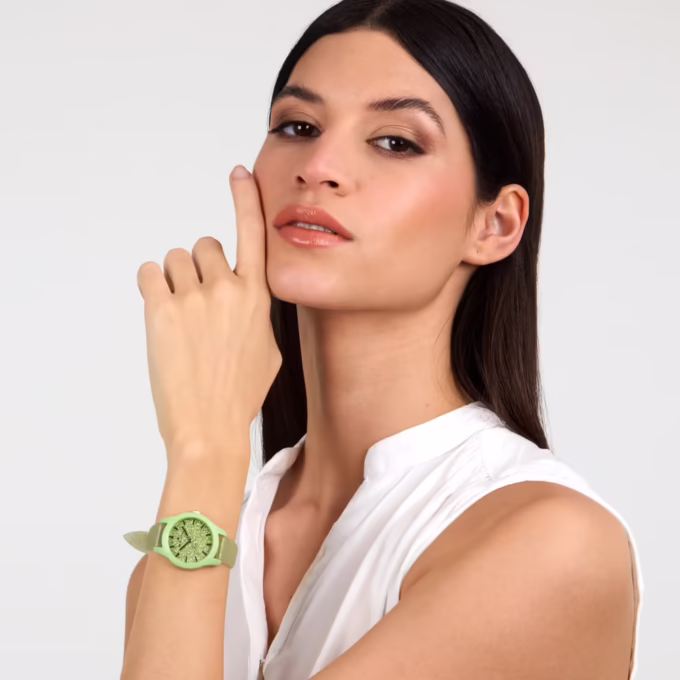 Montre Femme Morellato Doux - Boîtier Synthétique Vert 32mm - Bracelet Polyuréthane - Quartz - Étanche 3 ATM - Garantie 2 ans - R0151163520