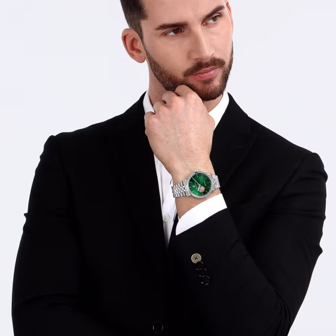 Montre Maserati - Homme - Automatique, Analogique, Verre Minéral, Acier Argenté, 42 mm, Boucle Déployante - R8823118010