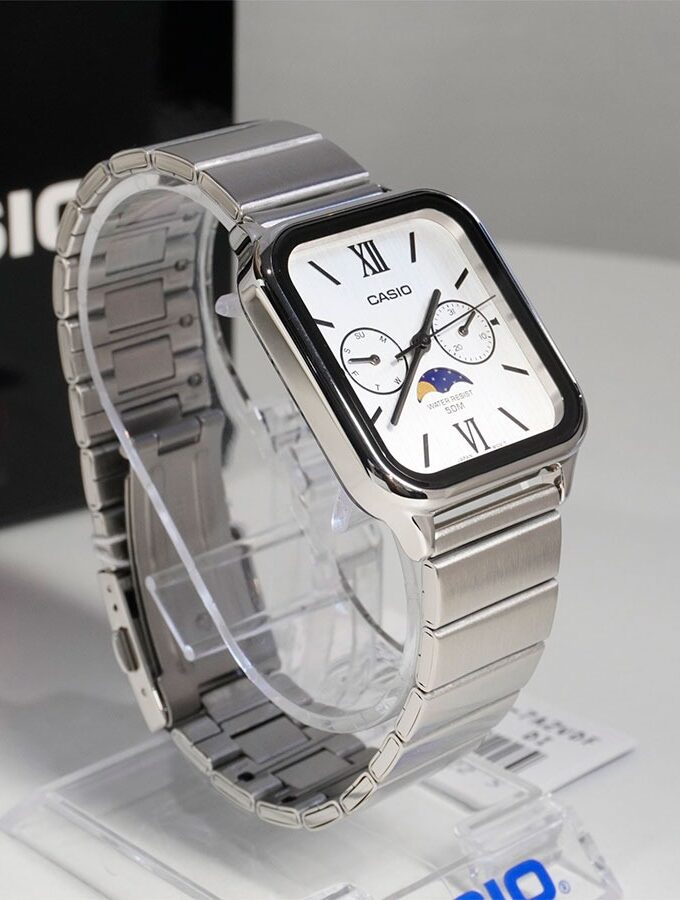 Montre Casio MTP-M305D-7A2VDF Homme - Phase Lunaire, Chronographe, Résistance 50m, Autonomie 3 ans - Acier Inoxydable - Argent - MTP-M305D-7A2VDF