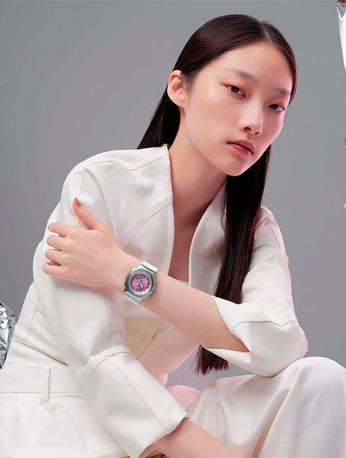 Montre Casio G-Shock Homme GM-S2110-7A6DR - Résine/Acier inoxydable, Résistante aux chocs, Étanche 200m, Double éclairage LED, Bracelet biosourcé - Blanc