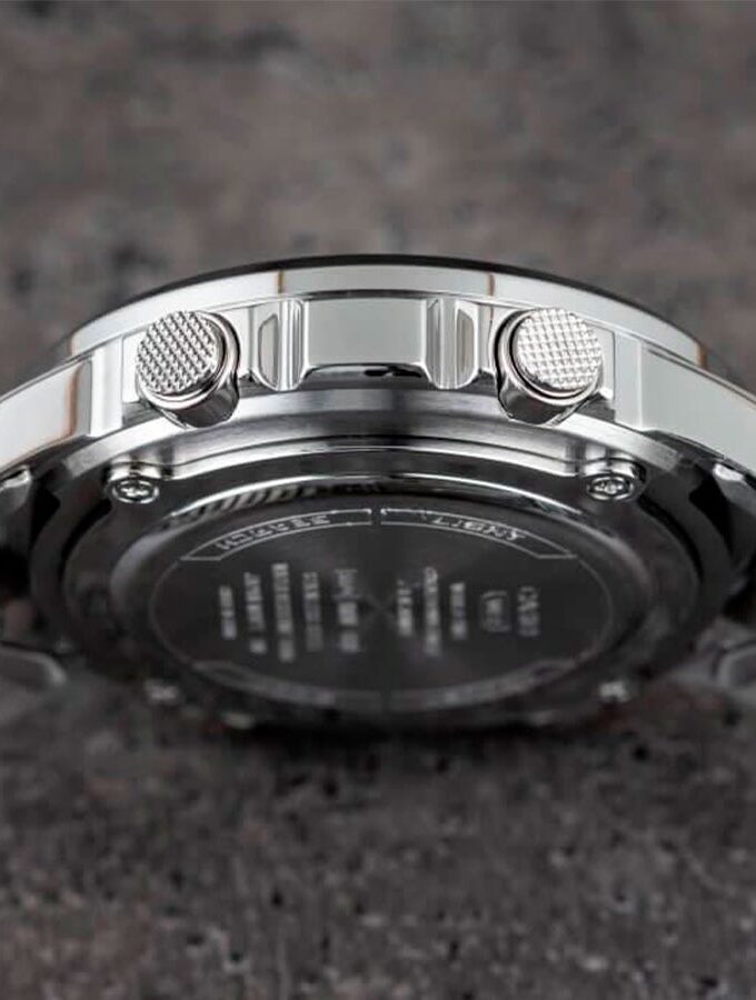 Montre Casio AMW-870DA - Homme - Heure mondiale, Chronomètre, Alarme, LED ambre - Acier inoxydable - Argent - AMW-870DA-2A2VDF