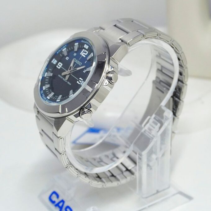 Montre Casio AMW-870DA - Homme - Heure mondiale, Chronomètre, Alarme, LED ambre - Acier inoxydable - Argent - AMW-870DA-2A2VDF
