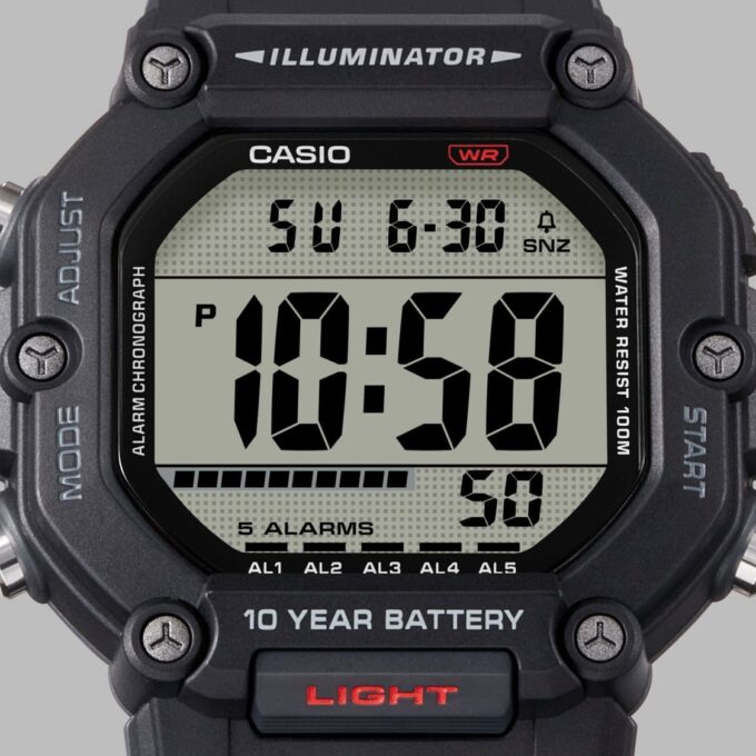 Montre Homme Casio - Heure universelle, Chronomètre 1/100s, 5 alarmes, LED orange, Bracelet en résine - Étanchéité à 10M - AE-1600H-1AVDF