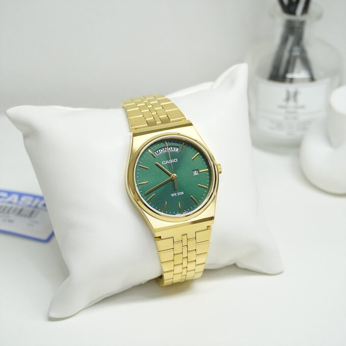 Montre Homme - Casio - Cadran vert, Bracelet acier inoxydable doré, Étanche, Quartz - Acier inoxydable - Doré - MTP-B146G-3AVDF