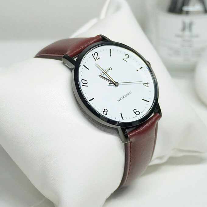Montre Analogique Casio Pour Homme, Minimaliste, Bracelet en Cuir Marron, Cadran Blanc Concave, 3 Aiguilles - MTP-VT03BL-7BDF