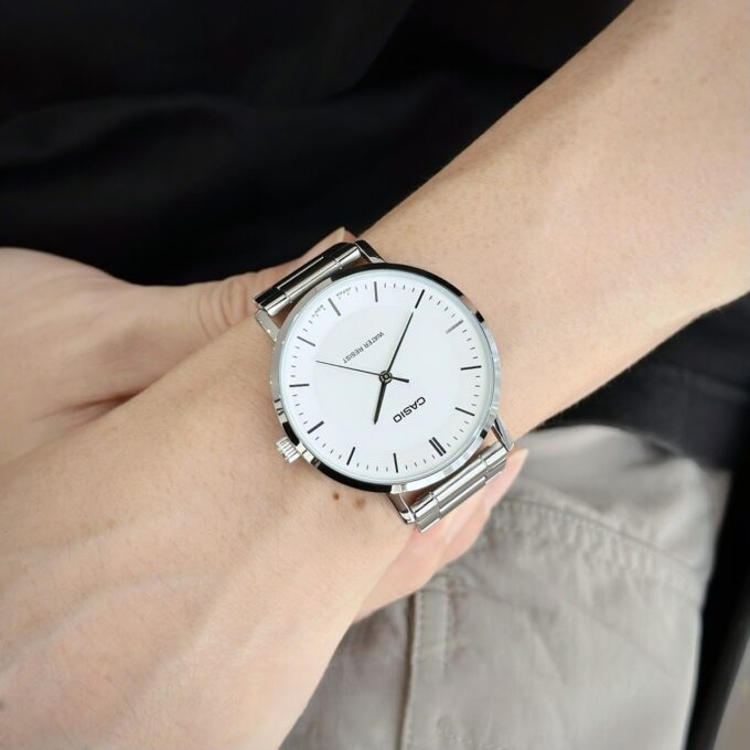 Montre Analogique Casio Pour Homme, Minimaliste, Bracelet en Acier Gris, Cadran Blanc Concave, 3 Aiguilles - MTP-VT04D-7EDF