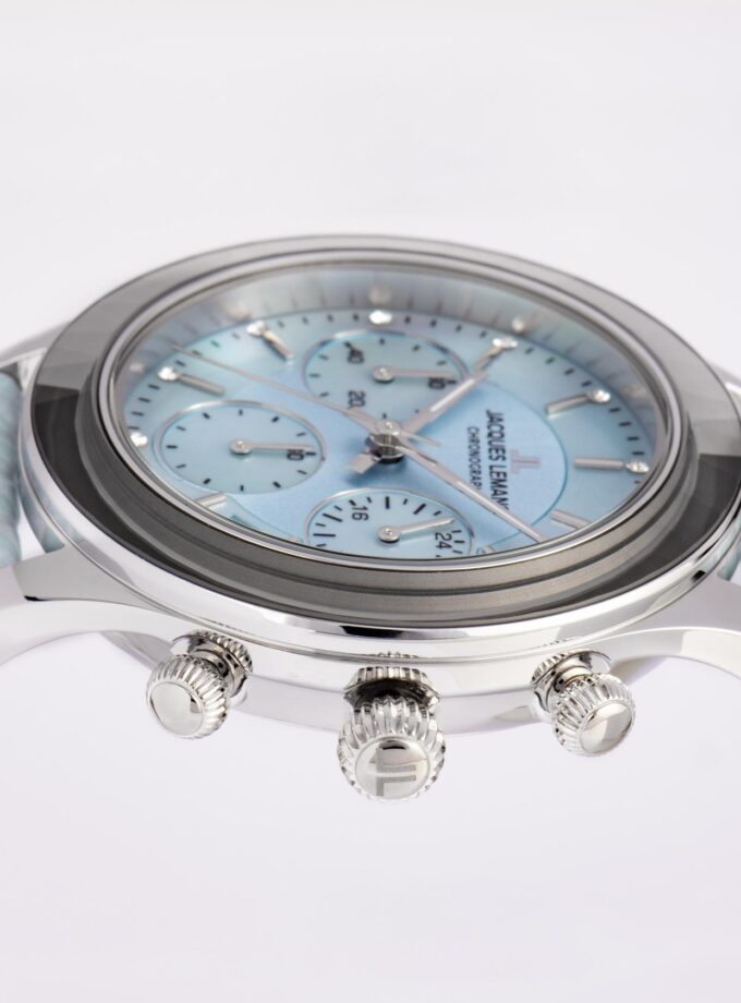 Montre Homme Chronographe Quartz Suisse Jacques Lemans 1-2151C – Acier Inoxydable Rond Argent Verre Minéral – Cadran Bleu Clair Bracelet Bleu Clair – 38mm – 5ATM – Garantie 2 Ans