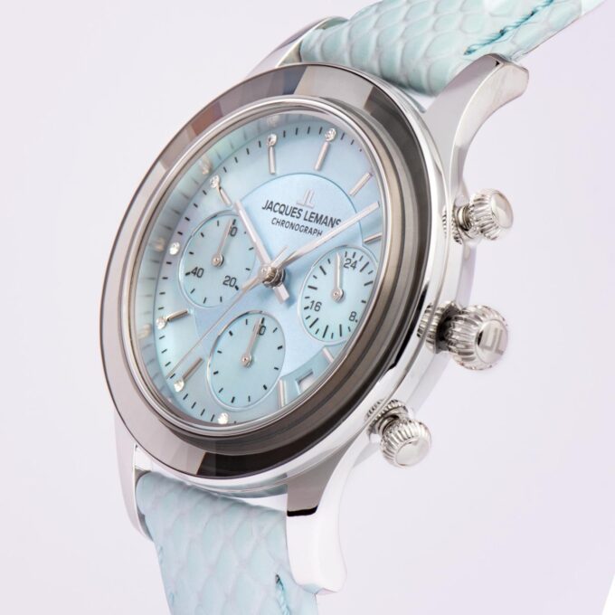 Montre Homme Chronographe Quartz Suisse Jacques Lemans 1-2151C – Acier Inoxydable Rond Argent Verre Minéral – Cadran Bleu Clair Bracelet Bleu Clair – 38mm – 5ATM – Garantie 2 Ans