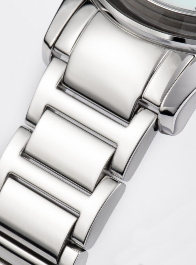 Montre Femme Jacques Lemans - Venise Chronographe, Acier Inoxydable Argent, Cadran Nacre, Affichage Date, Etanche 50 Mètres, Mouvement TMI VD53C - Réf. 1-2151K