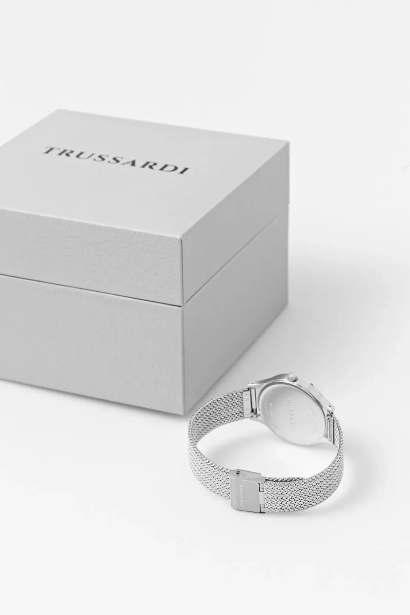 montre femme trussardi t star 34mm acier argent, bracelet métal, verre minéral, etanche 5 atm, garantie 2 ans – réf r2453152515