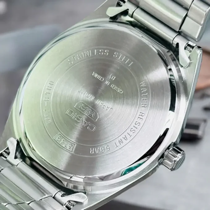 Montre Homme Casio MTP-B180D-7AVDF – Acier inoxydable, Bracelet acier, Verre minéral, Résistante 50m, Date, 3 aiguilles – Argent – Référence MTP-B180D-7AVDF