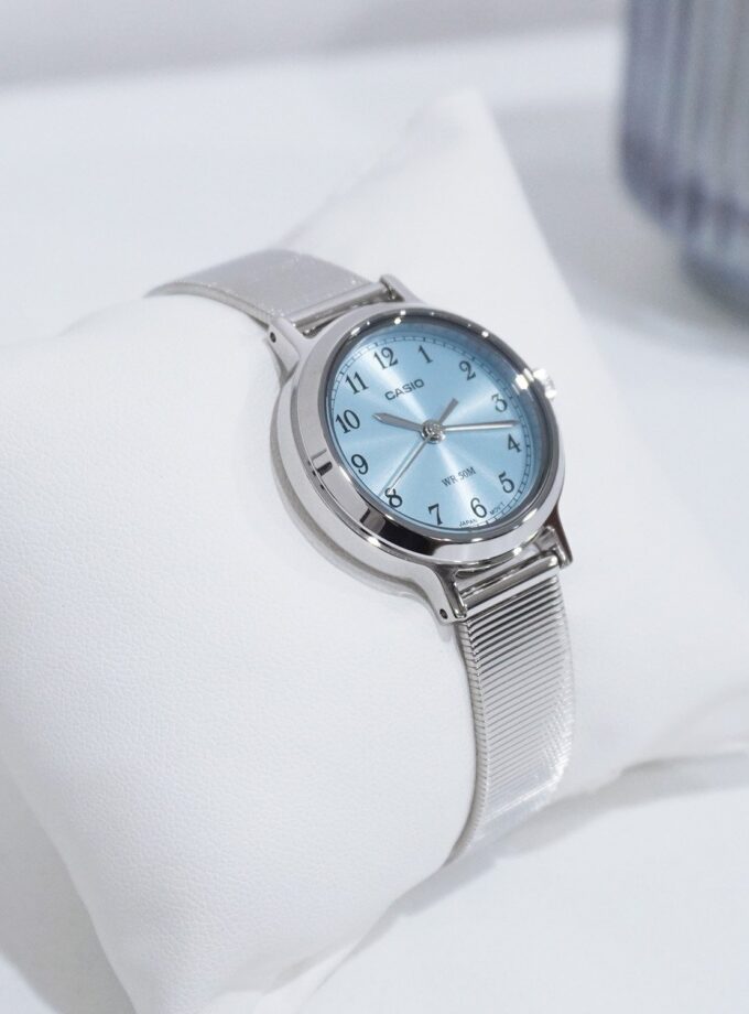 montre femme casio ltp b170d 2bvdf – acier inoxydable, bracelet maille, verre minéral, étanche 50m, précision ±20s/mois – bleu