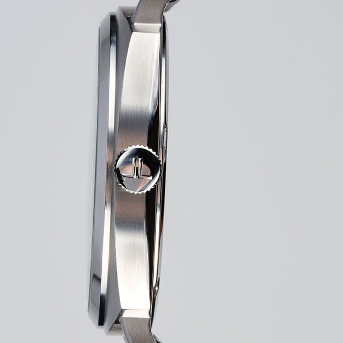 Montre Homme Jacques Lemans - Quartz 10 ATM, Boîtier Acier Argent 42 mm, Cadran Vert, Bracelet Cuir Noir, Verre Minéral – Réf. 1-1943J