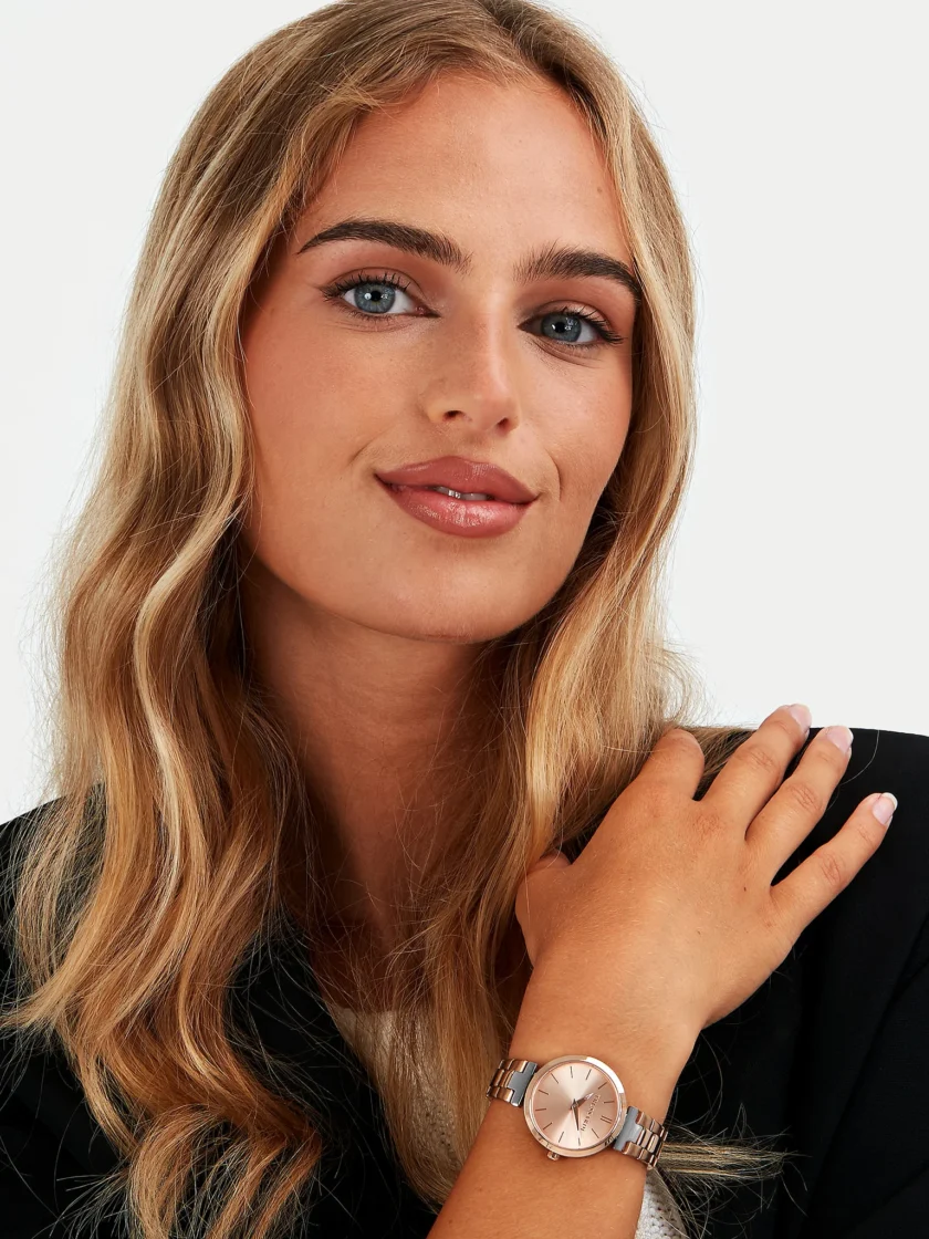 montre femme trussardi loud 30 mm acier inoxydable or rose, verre minéral, bracelet métal, quartz, etanche 50 mètres – réf. r2453164506