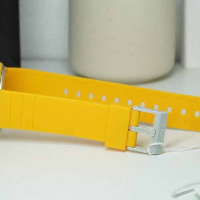 Montre analogique homme Casio MQ-24B-9BDF – Résine biosourcée, Étanche, Précision ±20s/mois, Bracelet 145-205mm, Verre résine, 3 ans batterie – Noir