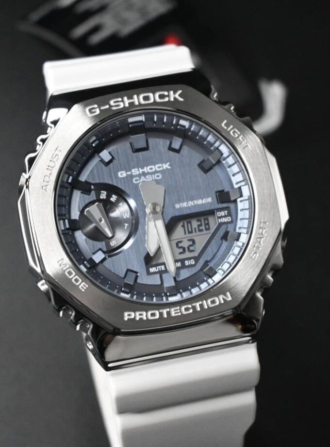 Montre Casio G-Shock GM-2100WS-7ADR - Quartz, Acier inoxydable, Résine blanche, Étanche 200m, Analogique-Numérique, Résistant aux chocs