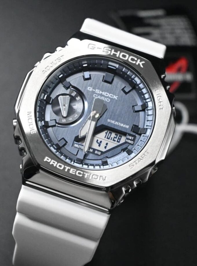 Montre Casio G-Shock GM-2100WS-7ADR - Quartz, Acier inoxydable, Résine blanche, Étanche 200m, Analogique-Numérique, Résistant aux chocs