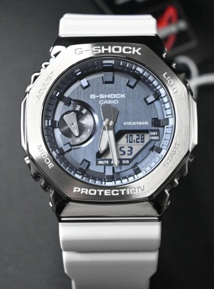 Montre Casio G-Shock GM-2100WS-7ADR - Quartz, Acier inoxydable, Résine blanche, Étanche 200m, Analogique-Numérique, Résistant aux chocs