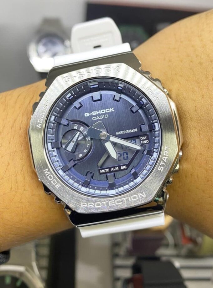 Montre Casio G-Shock GM-2100WS-7ADR - Quartz, Acier inoxydable, Résine blanche, Étanche 200m, Analogique-Numérique, Résistant aux chocs