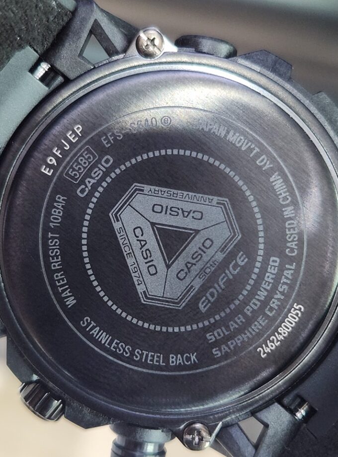 Montre Solaire Homme Casio EFS-S640ZE-1ADR – Chronographe Robuste, Boîtier Carbone/Acier/Aluminium, Verre Saphir Antireflet, Bracelet Alcantara, Etanche 100m