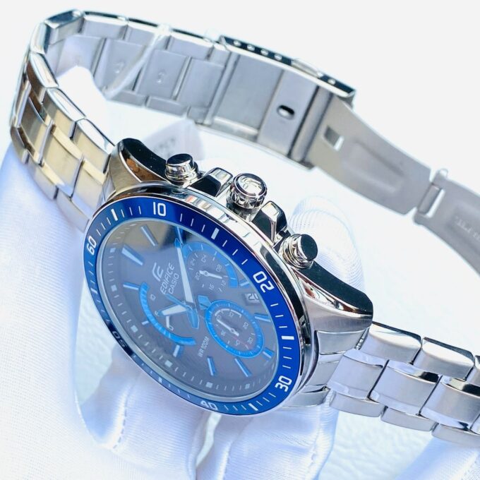 Montre homme Casio Edifice Classic EFR-552D-2AVUDF – Chronographe, Acier inoxydable, Cadran bleu, Étanchéité 10 Bar, Bracelet argent