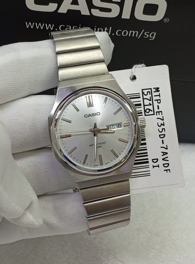 montre homme casio mtp e735d 7av acier inoxydable, cadran argenté, affichage jour/date, bracelet métal montres boutique aïwatch