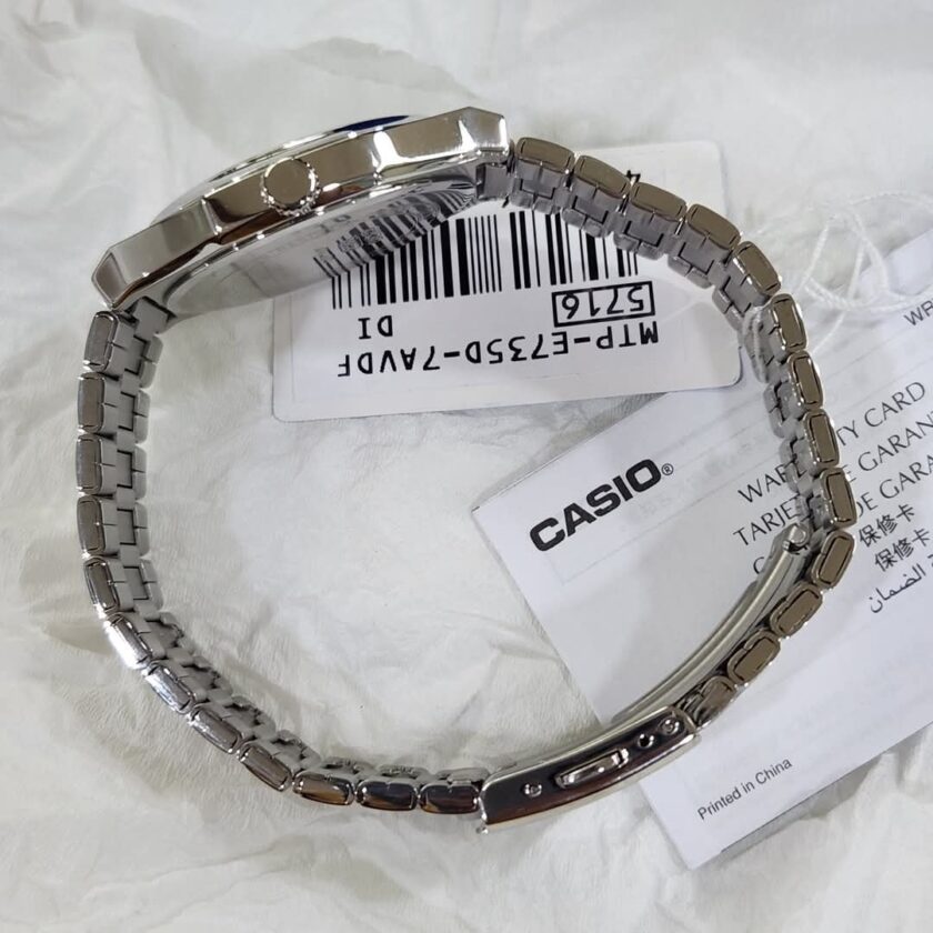 montre homme casio mtp e735d 7av acier inoxydable, cadran argenté, affichage jour/date, bracelet métal montres boutique aïwatch