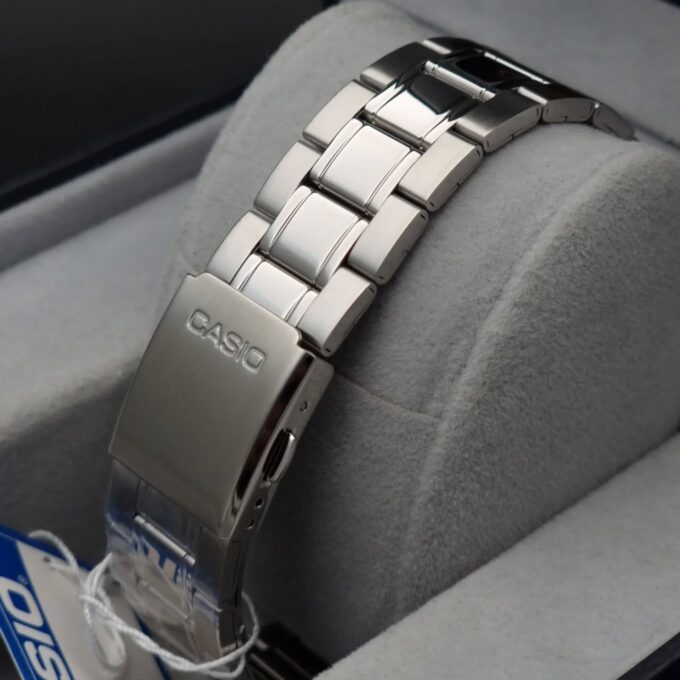 montre analogique casio homme – acier inoxydable, bracelet métal, Étanche, argent – mtd 135d 2avdf