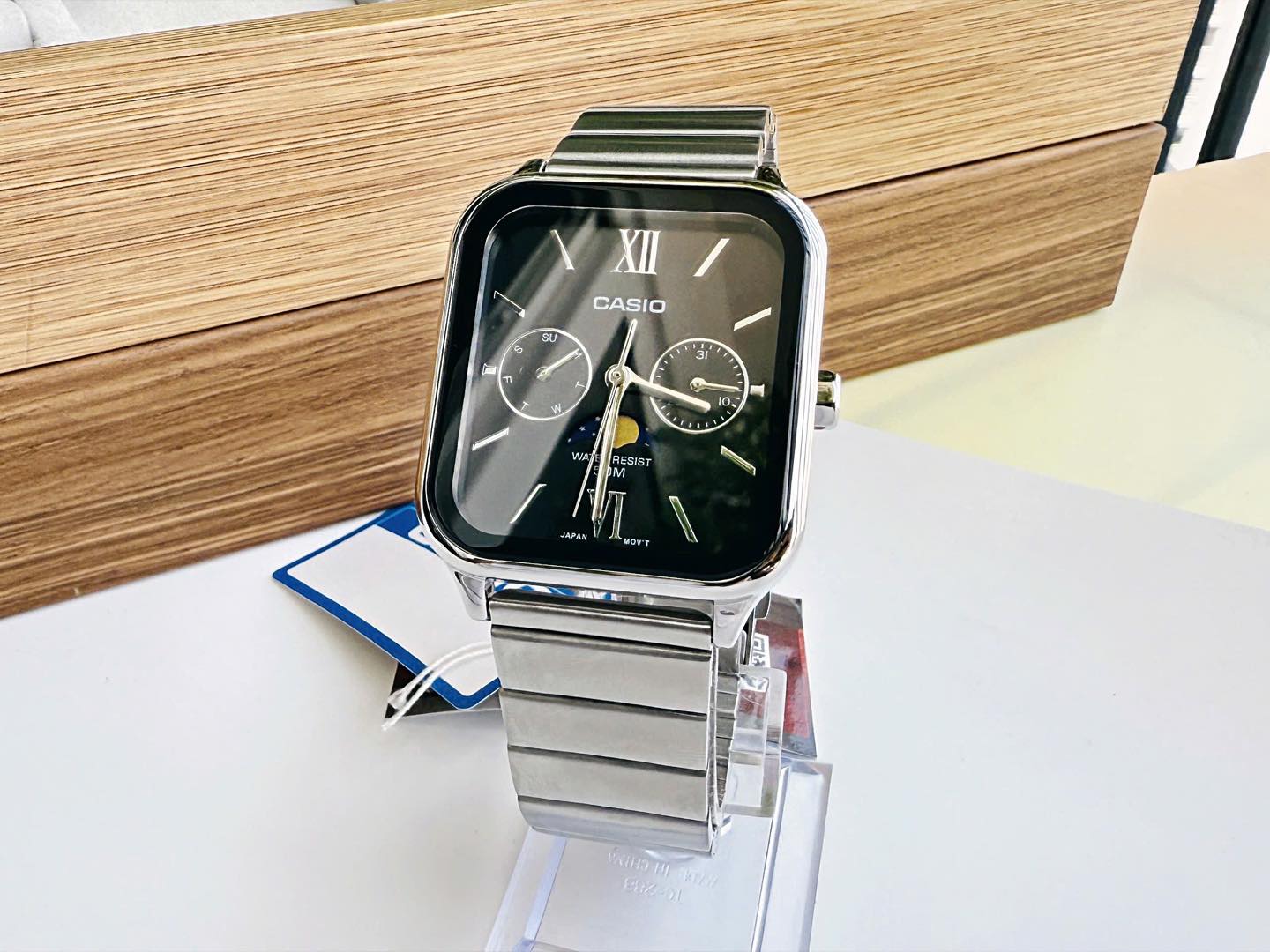 montre homme casio – phases de lune, acier inoxydable, affichage analogique, étanche – argenté – mtp m305d 1a2v