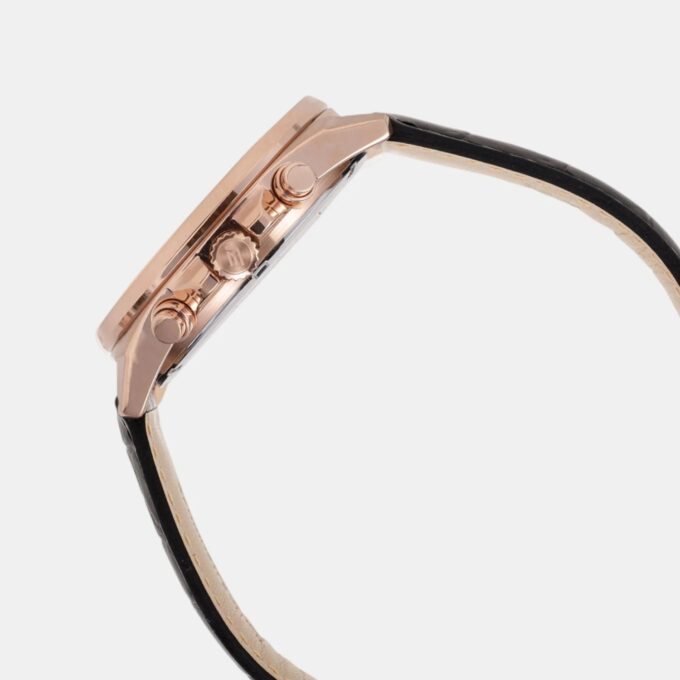 Montre Chronographe Homme - Casio Edifice - Boîtier or rose, Cadran Noir, Bracelet Cuir - Style élégant - Référence EFV-610ECL-1A