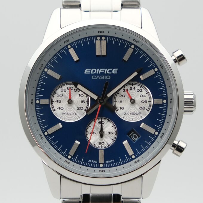 Montre homme Casio – Chronographe, Acier inoxydable, Verre minéral, Étanche 100m, Bracelet acier, Bleu - EFR-575D-2ADF