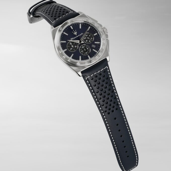 Montre Maserati Homme - Chronomètre - 1/1 seconde, 30 minutes - Calendrier - 43mm Étanche 100m - Cadran Bleu Bracelet Cuir - R8871652001