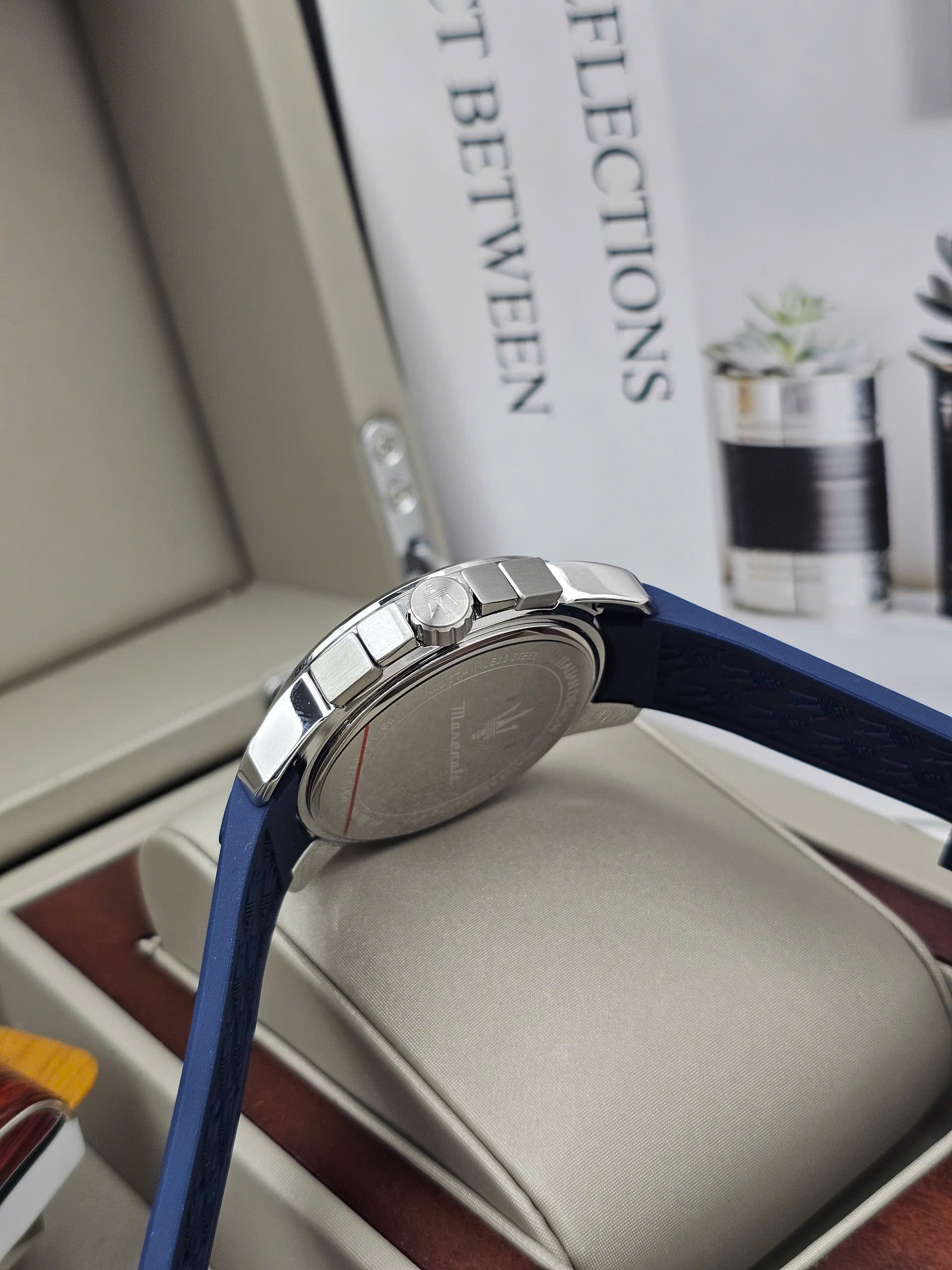 r8871621042-r8871621042