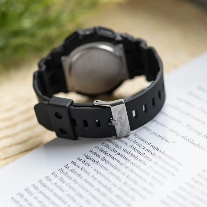 Montre G-SHOCK Homme Super Illuminator, Heure Universelle, Chronomètre, Compte à rebours, 5 Alarmes, Calendrier, Format 12/24h - GD-010-1A1DR