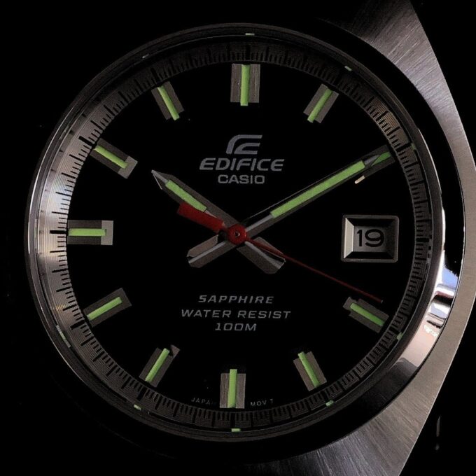 Montre Chic Homme Casio Edifice – Acier Inoxydable, Quartz Analogique, Étanche 100m, Verre Saphir, Bracelet Métal Argenté à Boucle Déployante, Dateur, Boîtier Rond 38mm – Argenté – Référence à préciser - EFB-109D-1AVDF