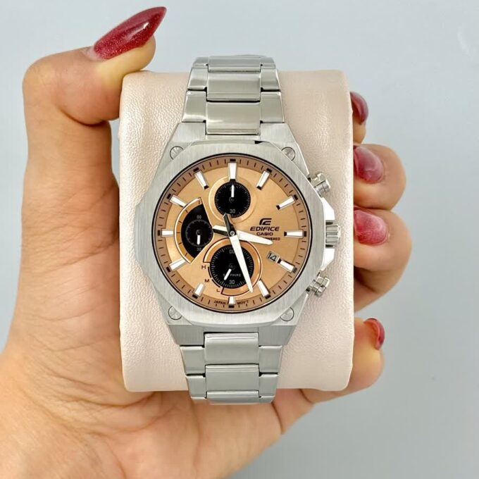 Montre Classique Homme Solaire Casio EFS-S570D-5AUDF – Chronomètre, Verre Saphir Antireflet, Acier Inoxydable, Bracelet Ajustable, Etanche 100m, Précision ±20s/mois, Argent