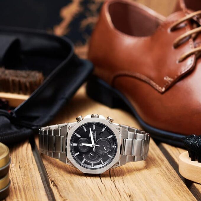 Montre Chronographe Homme Casio Edifice EFS-S570D-5AUEF – Acier Inoxydable Brossé, Solaire Japonais, Étanche 100m, Verre Saphir Antireflets, Bracelet Métal Gris à Boucle Déployante Triple, Aiguilles Luminescentes Neobrite, Dateur, Réserve de Marche 6 Mois – EFS-S570D-5AUEF