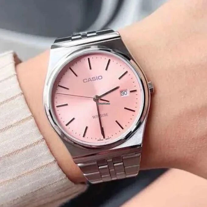 Montre Classique Homme - Casio MTP-B145D-4AVDF - Acier Inoxydable, Bracelet Métal, Étanche, Cadran Rose - Référence MTP-B145D-4AVDF