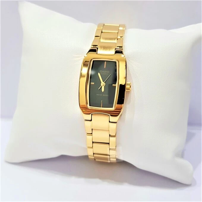 Montre CASIO Femme - LTP-1165N-1CRDF - Bracelet Dorée En Acier Inoxydable - Résistante à l'eau - 12 Mois De Garantie