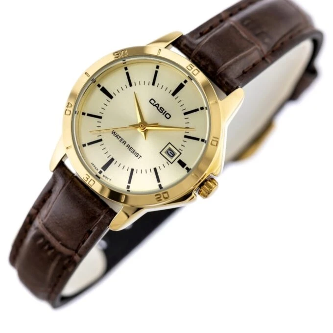 Montre Casio Femme - LTP-V004GL-9AUDF - Bracelet Marron En Cuir Véritable - Affichage analogique - Résistante À L'Eau - 12 Mois De Garantie