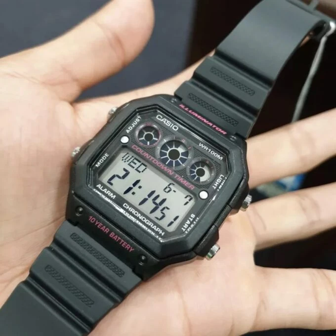 Montre Homme Casio - AE-1300WH-1A2VDF - Heure Mondiale 29 Fuseaux, Chronomètre, Minuterie, Alarme - Résine - Noir