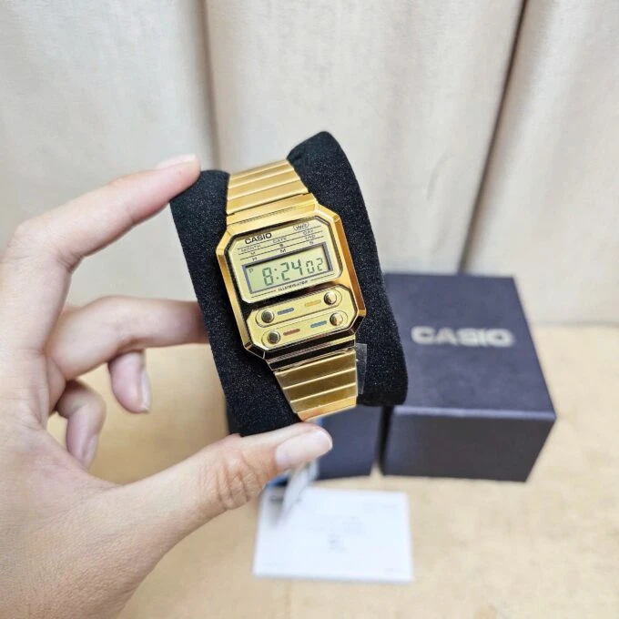 Montre-Bracelet Jeunesse- Casio A100WEG-9ADF - Bracelet Dorée en Acier Inoxydable