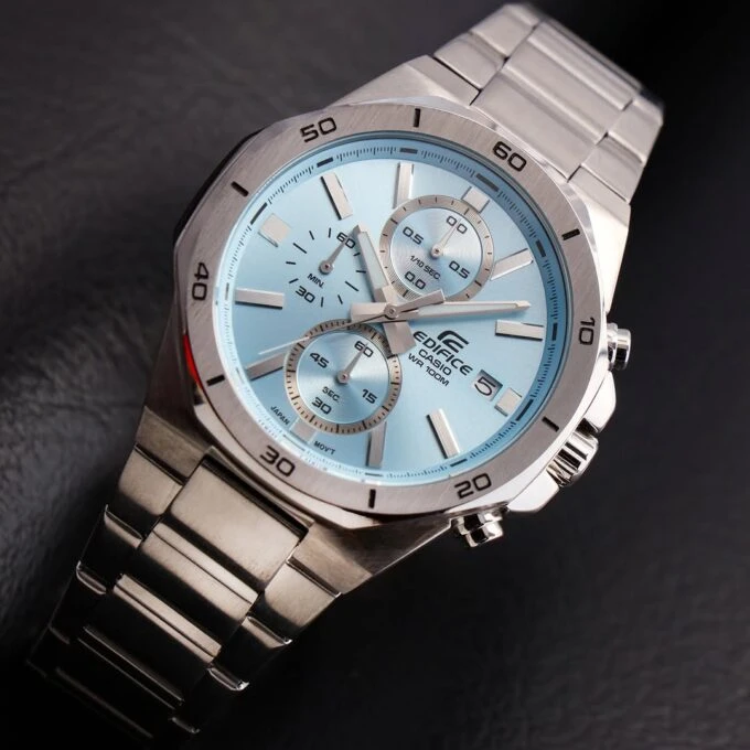 montre classique homme casio edifice design Élégant, bracelet acier inoxydable, Étanche 100m, mouvement quartz acier bleu référence efv 640d 2bvudf