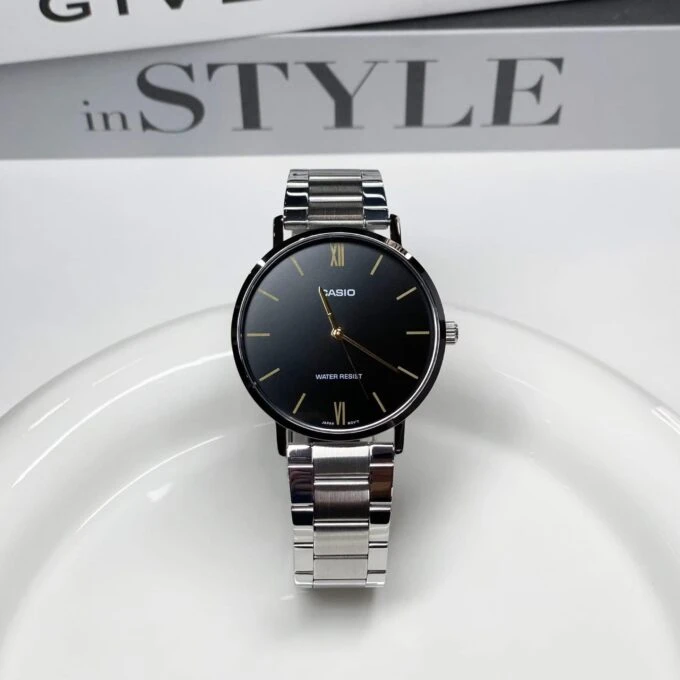 Montre Homme Casio - MTP-VT01D-1BUDF - Bracelet en acier inoxydable - Résistant à l'eau