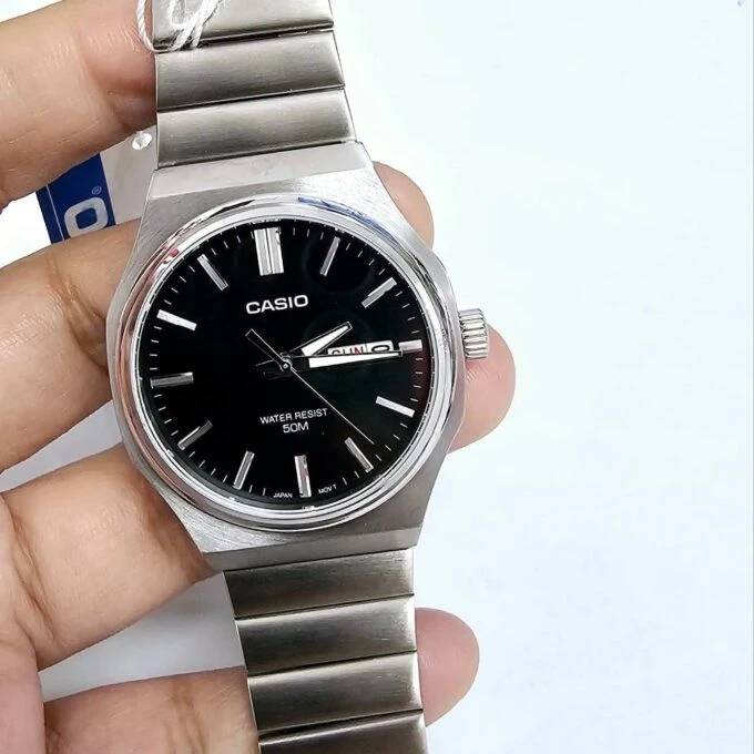 Montre Homme - Casio - Affichage Jour/Date, Bracelet Acier Inoxydable, Étanche, Style Classique - Acier - Noir - MTP-E735D-1AV