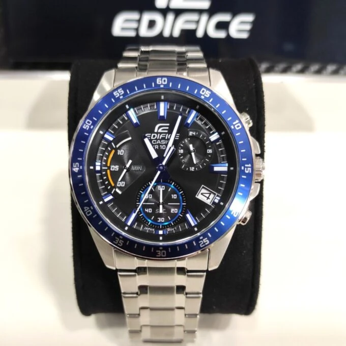Montre Casio EFV-540D-1A2VUDF - Homme - Chronographe, Design Classique, Bracelet Acier Inoxydable - Argenté/Blue - Référence EFV-540D-1A2VUDF