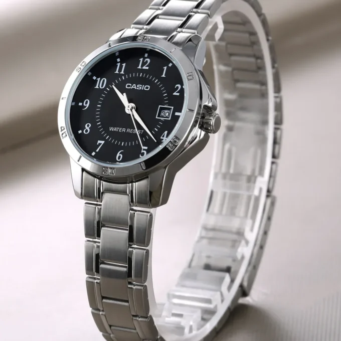 Montre Femme Casio - LTP-V004D-1BUDF - bracelet en acier inoxydable - Résistant à l'eau